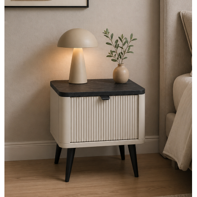 Table de chevet - L.50 x H.42 x P.40 - MARLY